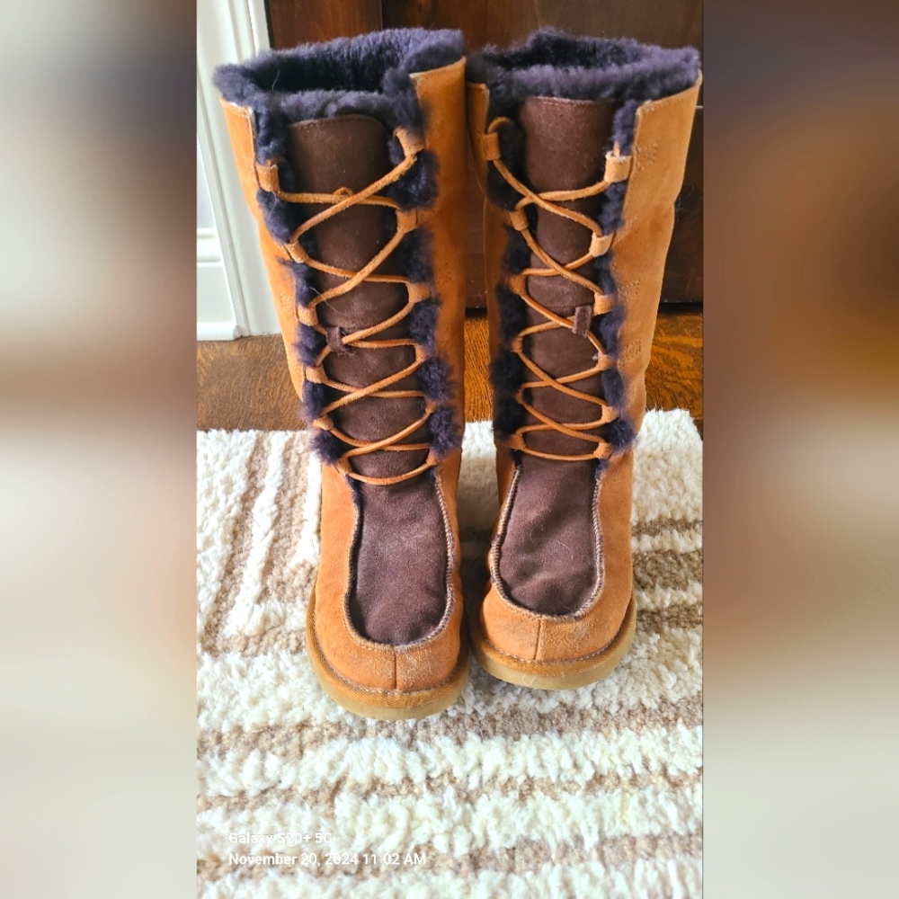 UGG Whitley Moccasin Boots Chestnut Suede Leather Tall Size 9